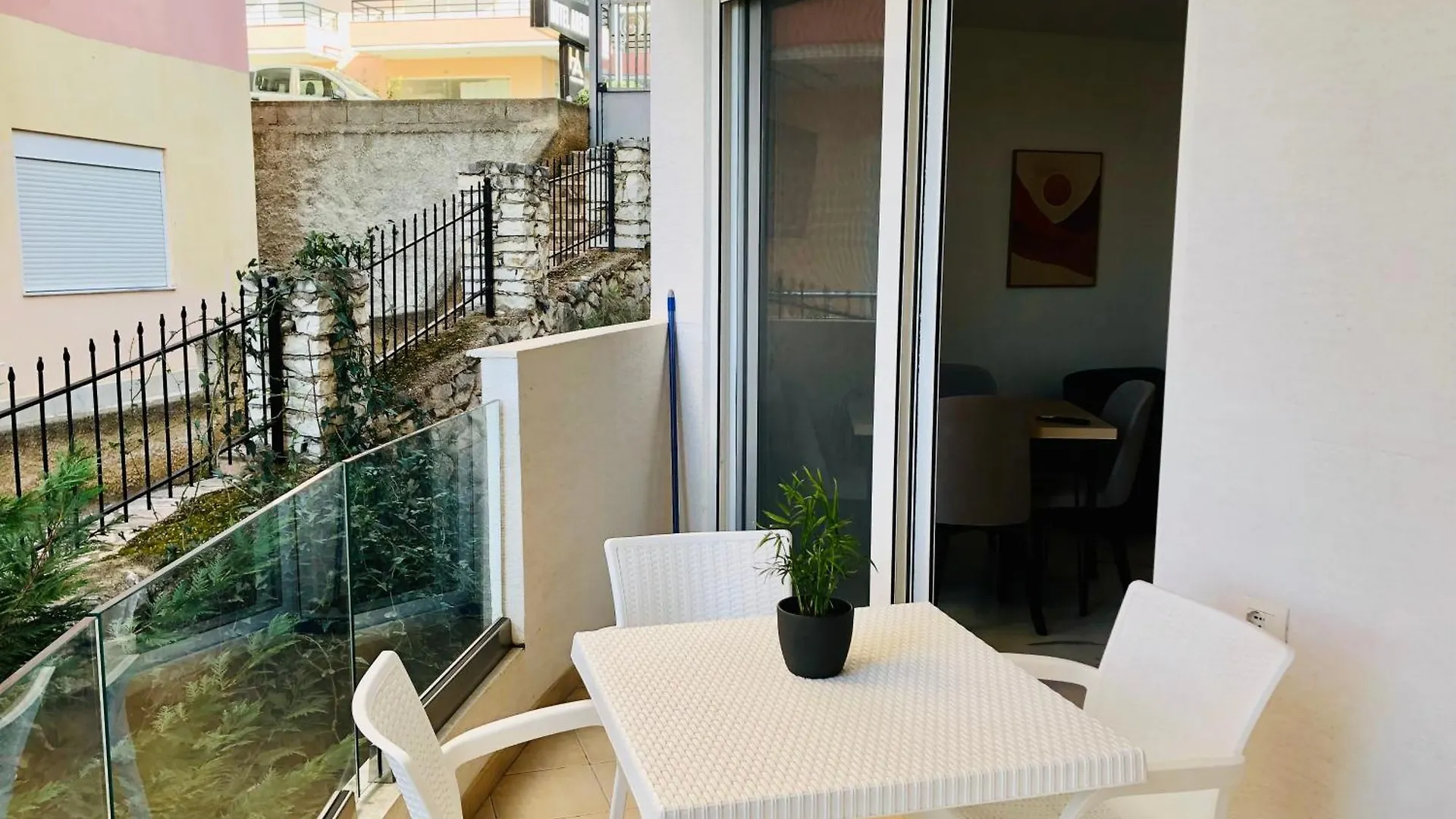 شقة Le Galet Blanc Appartement ساراندا