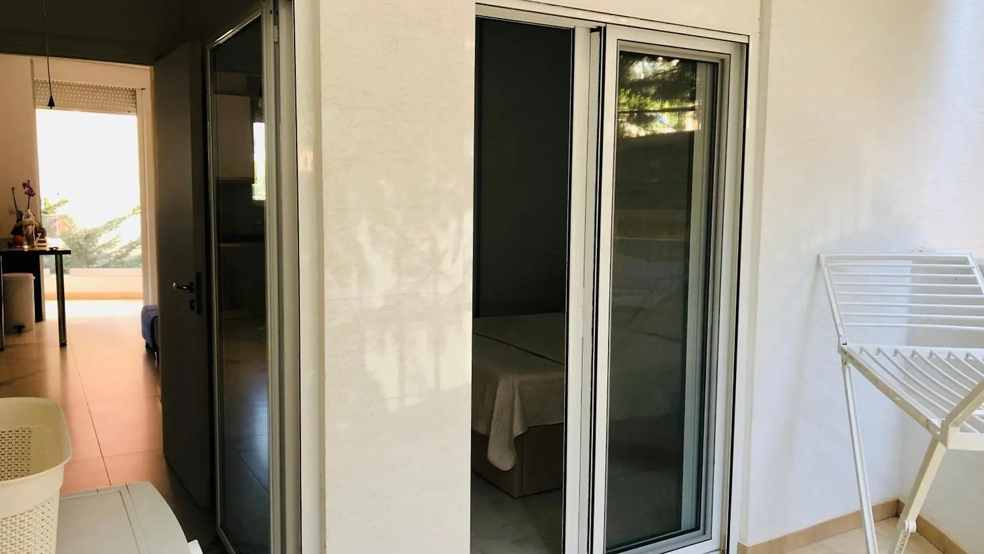 Le Galet Blanc Appartement ساراندا 0*,
