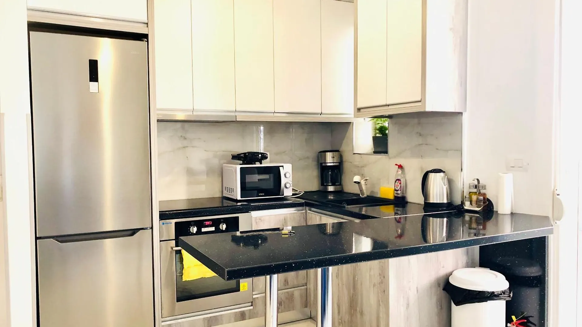 Le Galet Blanc Appartement ساراندا ألبانيا
